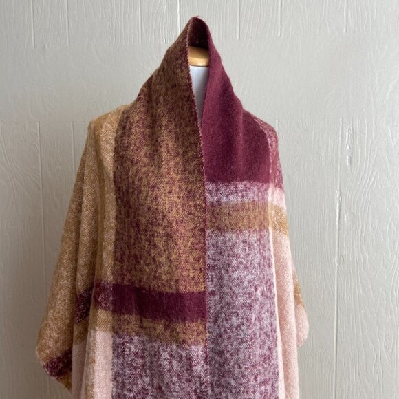Soft Cozy Chunky Knit Boho Plaid Print Fringe Trim Oversized Scarf Wrap - Picture 4 of 13